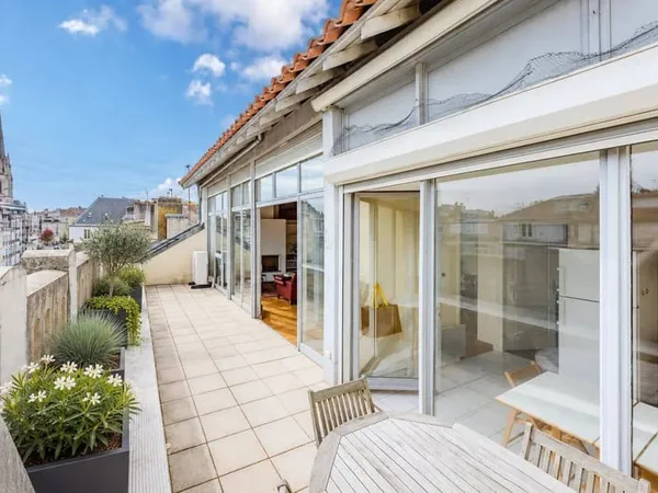 Appartement 5 pièces 170 m²