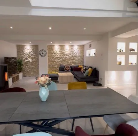 Appartement duplex 143m2 hyper centre