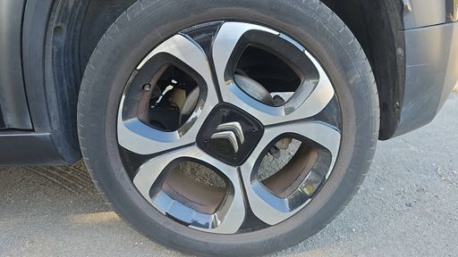 Citroen C3 Aircross 1.2 PureTech 110 - Shine – 2019 – 67600 km – Essence – Boîte Manuelle — photo 5