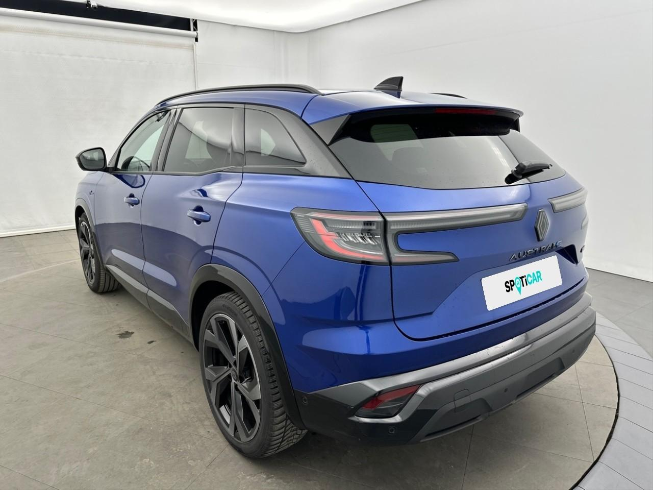 Renault Austral e-tech hybrid 200 iconic esprit alpine — photo 6