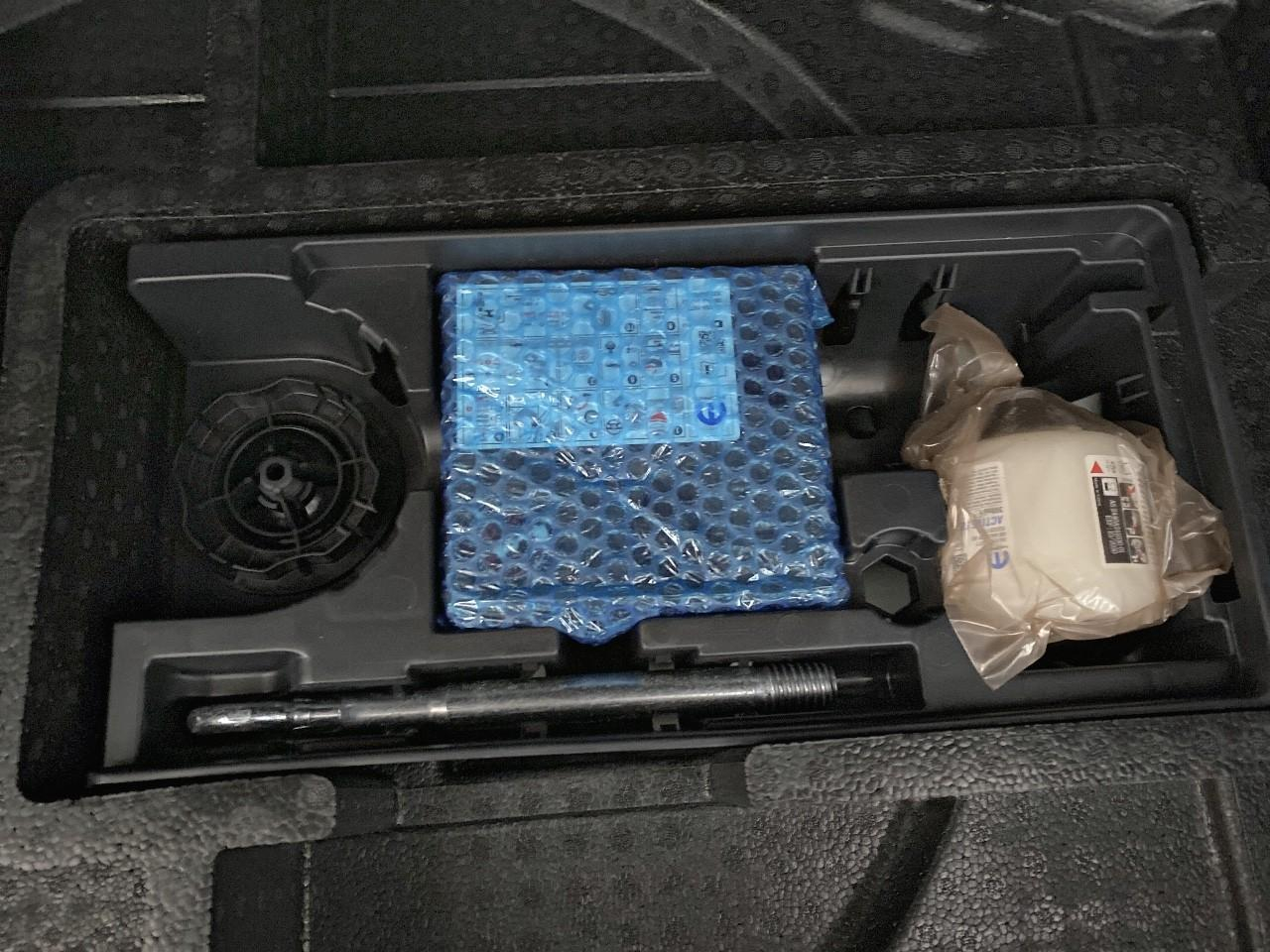 Peugeot 308 hybrid 145 e-dcs6 allure — photo 12