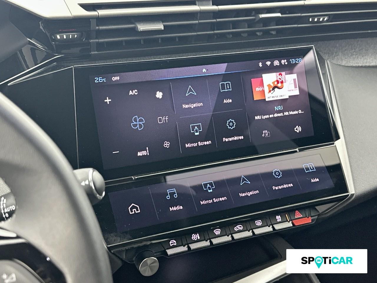 Peugeot 308 1.2 puretech 130ch s&s allure — photo 13