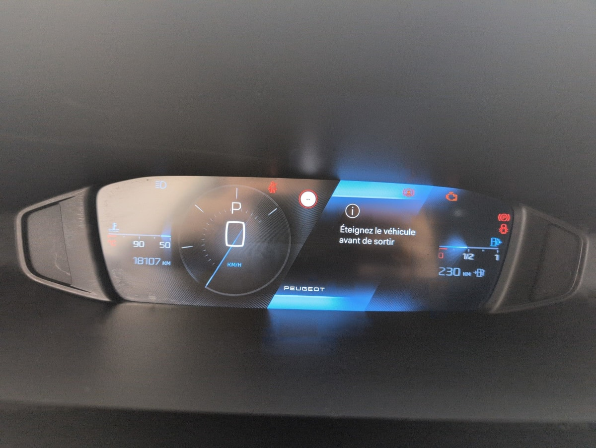 Peugeot 308 — photo 23