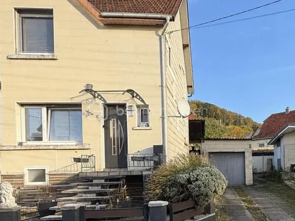 Maison semi-mitoyenne de 68 m² avec garage