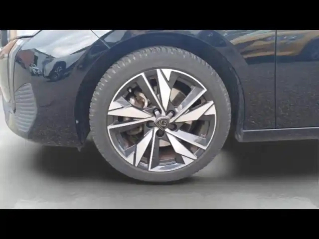 Peugeot 308 1.5 bluehdi 130ch s&amp;s allure eat8 — photo 9