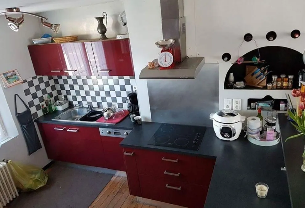 Photo 1