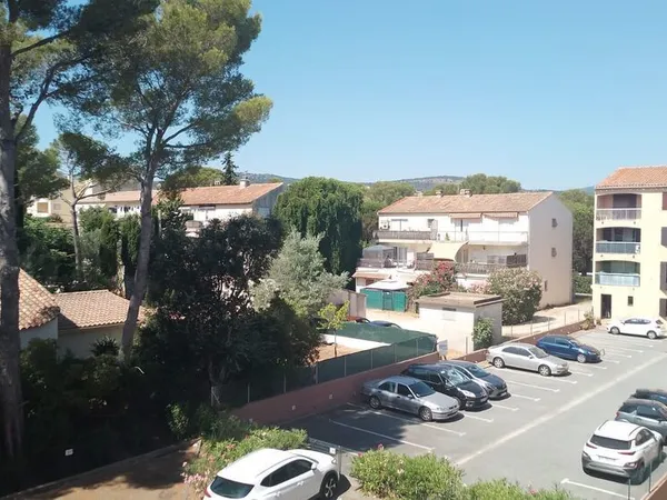 apt 2 pièces de 35m2 à Saint-Aygulf . Résidence