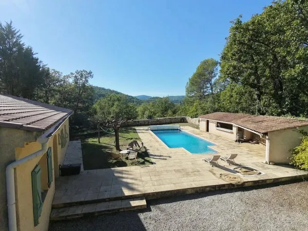 Maison 7 pièces 170 m²