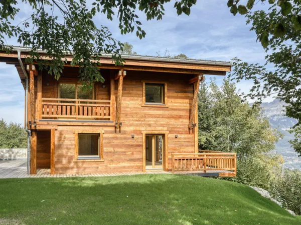 Chalet 7 pièces 196 m²