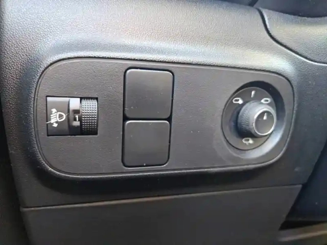 Citroën C3 bluehdi 100 bvm6 — photo 76