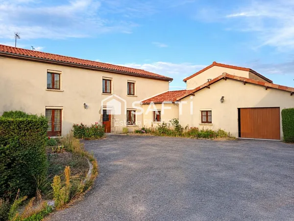 MAISON A VENDRE A CLESSÉ DE 137M² AVEC 582M²