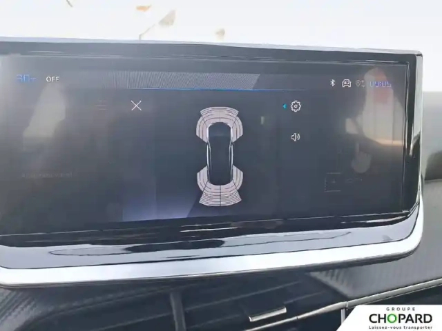 Peugeot 2008 hybrid 145 e-dcs6 — photo 15