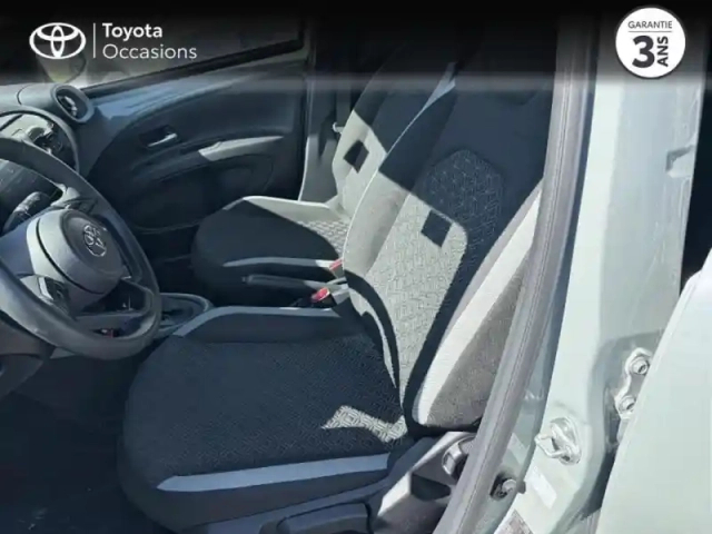 Toyota Aygo x 1.0 vvt-i 72ch design s-cvt my24 — photo 11