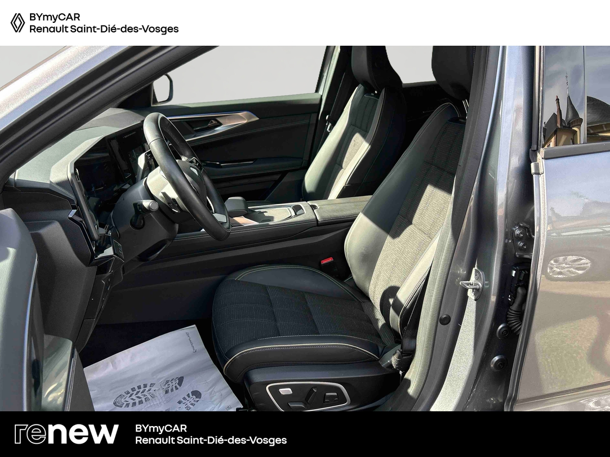 Renault Austral E-Tech hybrid 200 — photo 11