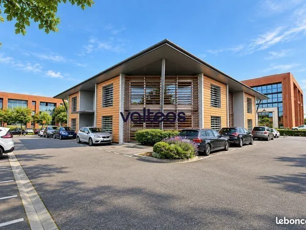 Bureaux 967 m² LABEGE