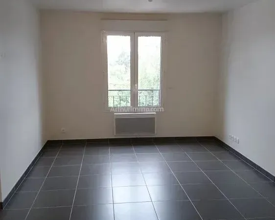 LOCATION F2 MONTFERMEIL