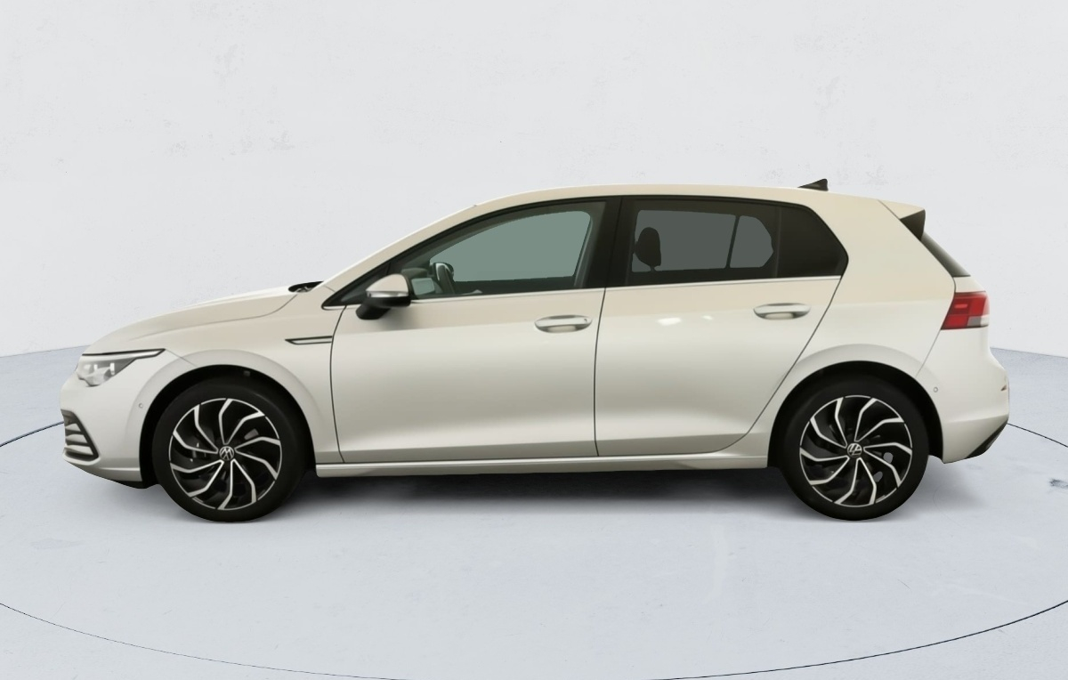 Volkswagen Golf 8 — photo 2