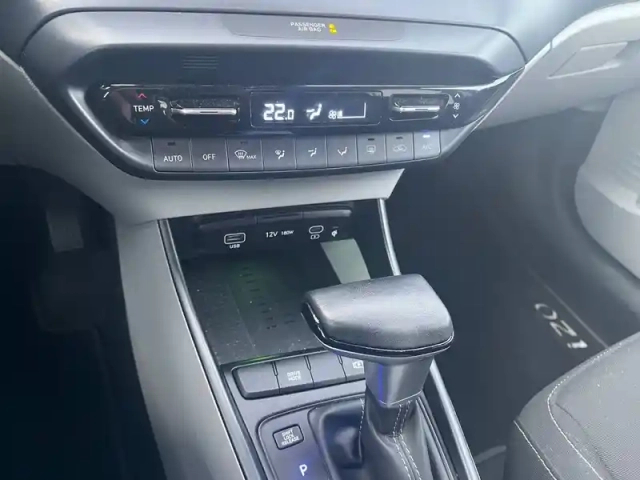 Hyundai I20 1.0 t-gdi 100 dct-7 hybrid 48v — photo 72