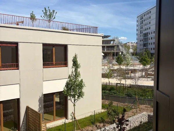 Appartement neuf 4 pièces à vendre à Nanterre - 92 m² avec terrasse et parking