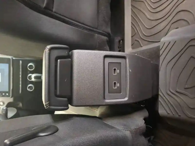 Dacia Duster tce 150 4x2 edc — photo 16