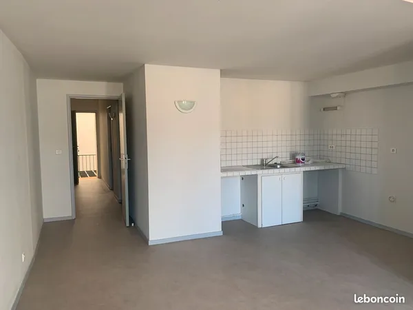 Appartement T3 centre ville
