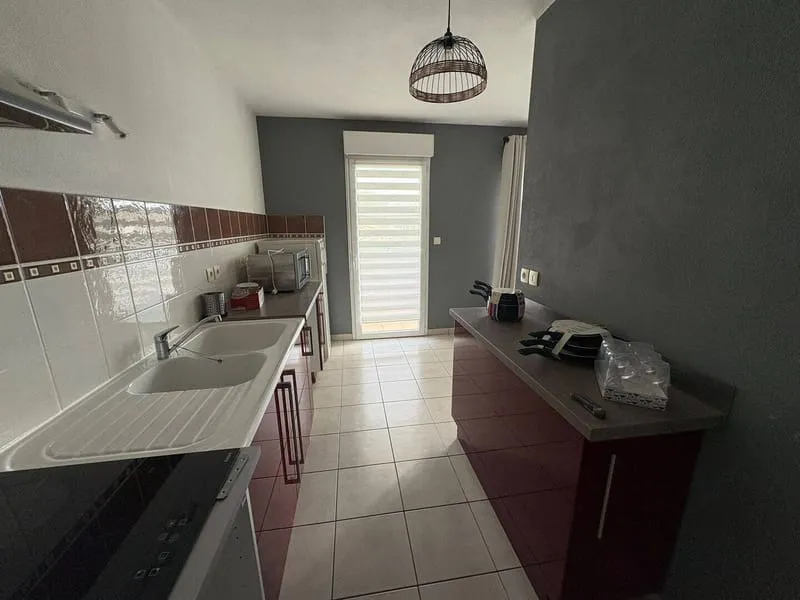 Photo 3
