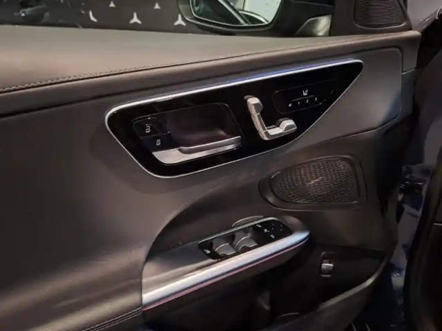 Mercedes Classe C 220 d berline amg lin — photo 20