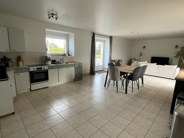 Maison à louer à Tregomeur