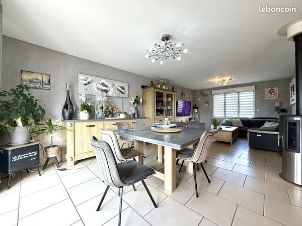 Maison 10 pièces 126 m²