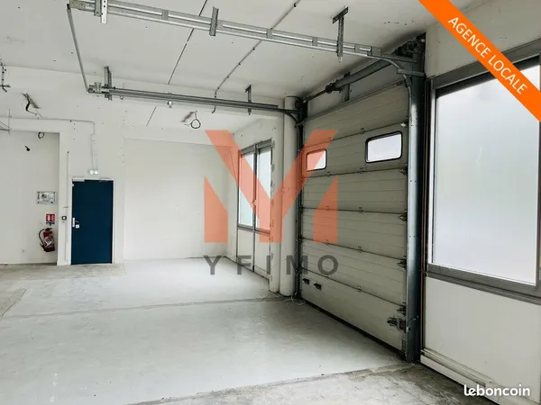 LOCAL D'ACTIVITE 819 m² GENNEVILLIERS