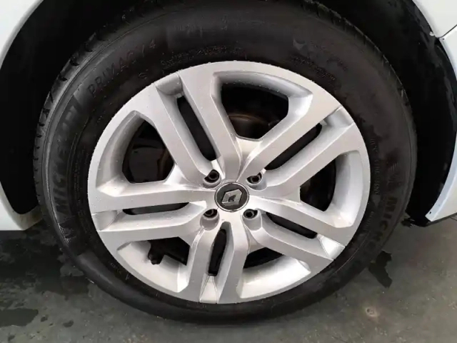 Renault Clio dci 75 e6c — photo 56