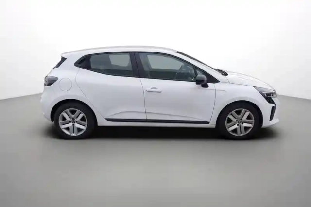 Renault Clio tce 90 — photo 13