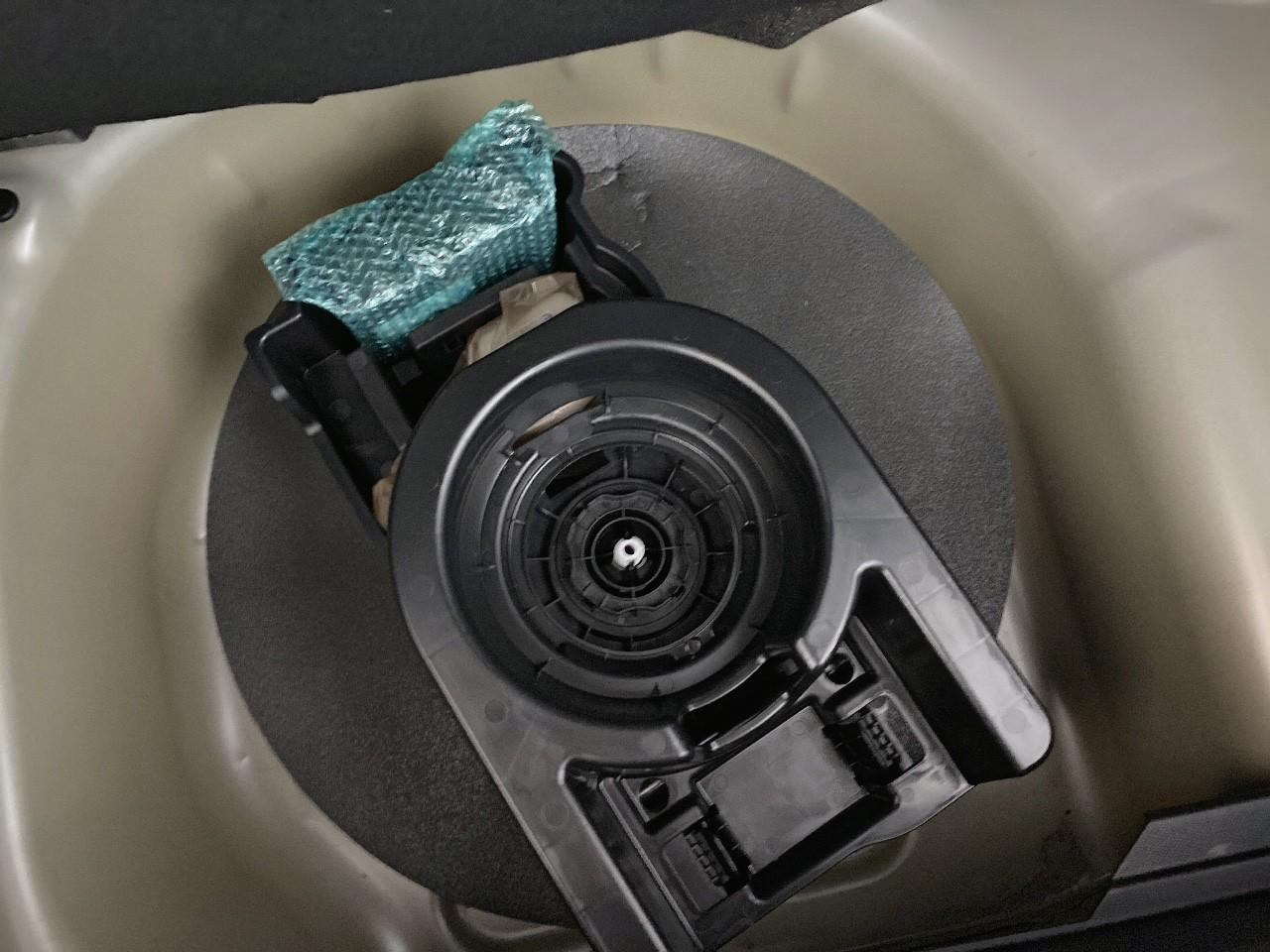 Peugeot 208 hybrid 110 ch e-dcs6 allure — photo 16
