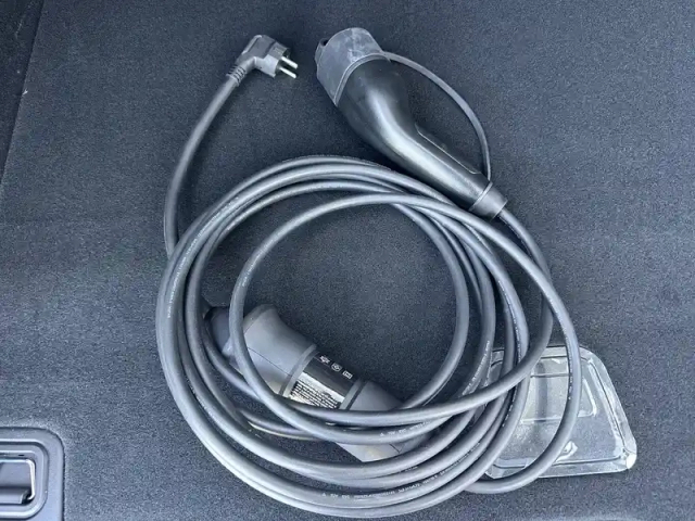 Volvo Xc60 t6 awd hybride rechargeable 253 ch+145 ch geartronic 8 — photo 11