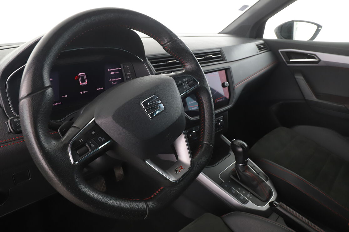 Seat Arona 1.0 EcoTSI FR DSG7 — photo 10