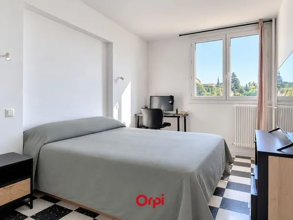 Appartement 4 pièces 72 m²