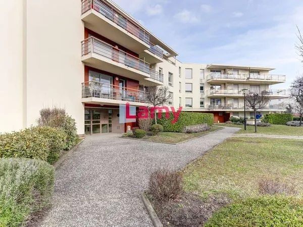 Appartement 4 pièces 94 m²