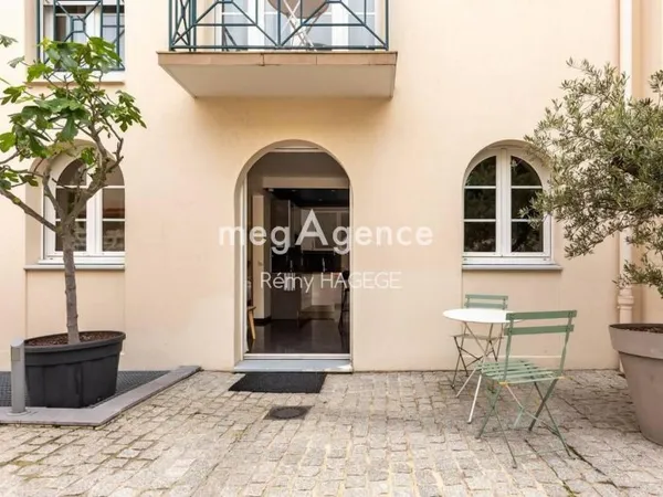 Appartement 8 pièces 185 m2