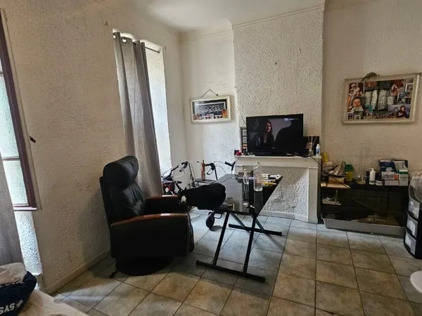 BELLE DE MAI APPARTEMENT T1 IDEAL INVESTISSEUR OU PREMIER ACHAT