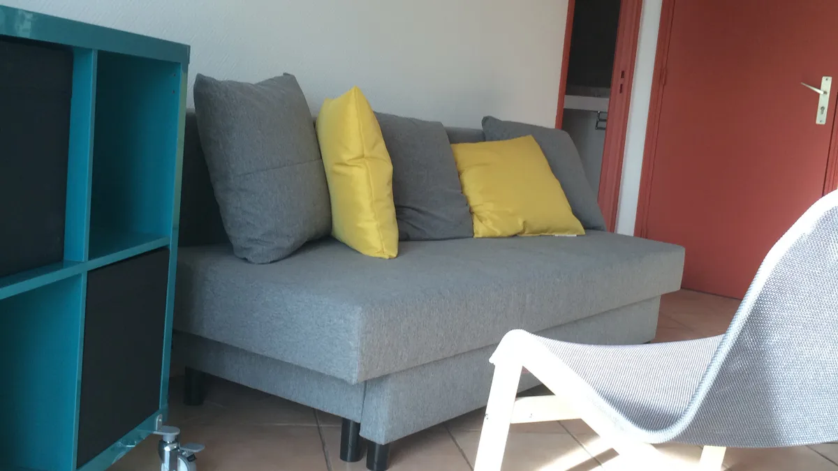 Photo 1
