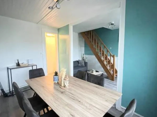 MS 1093 Bel Appartement meublé et rénové 44 m2 à 8mns à pied de la plage