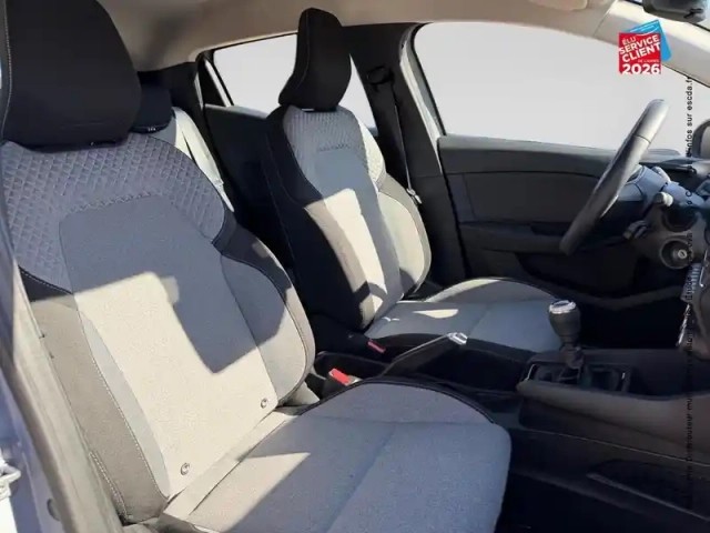 Renault Clio 1.0 tce 90ch evolution — photo 5