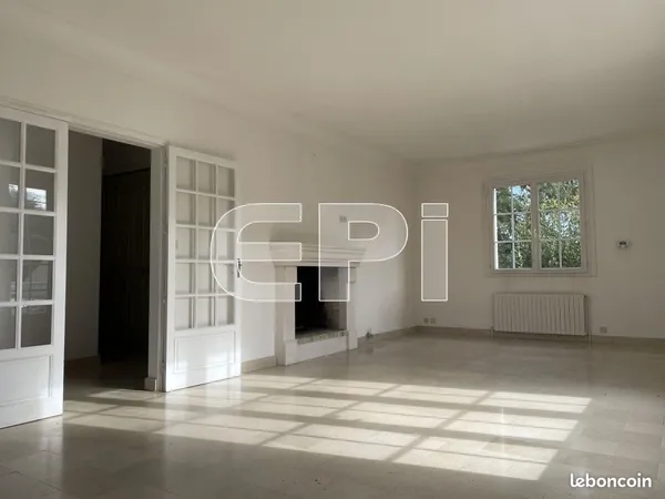 Maison 8 pièces 188 m²