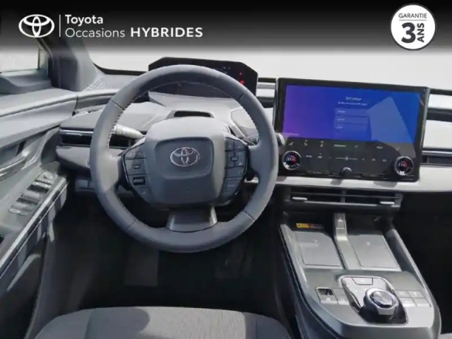 Toyota C-Hr + 224ch 77kwh design grande autonomie — photo 24
