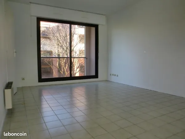 Studio 1 pièce 30 m²