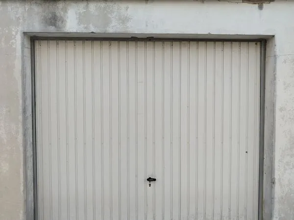 Loue garage / box