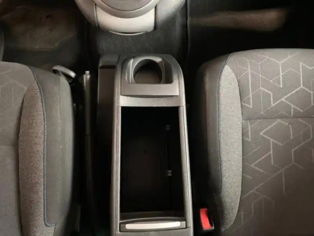 Peugeot Partner tepee 1.2 110 regulateur bluetooth clim — photo 11