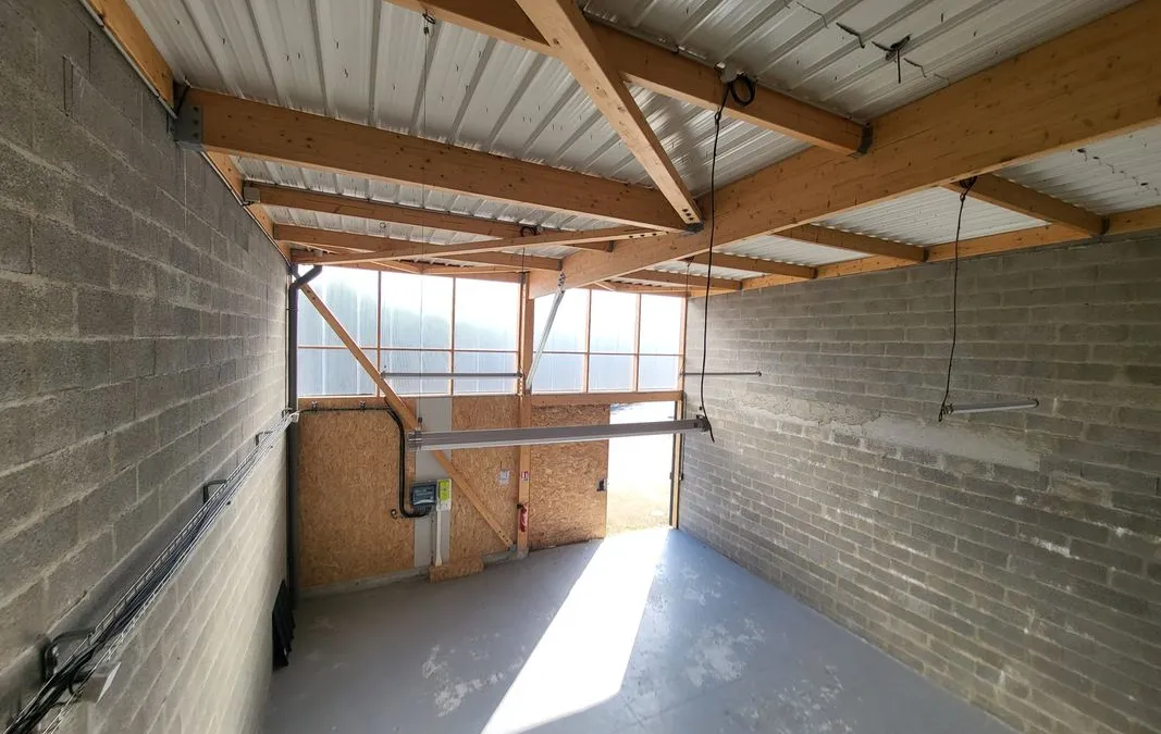 Photo 2