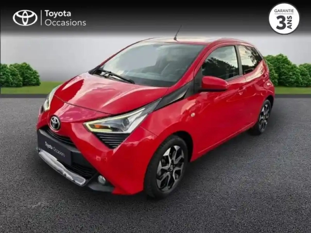 Toyota Aygo 1.0 vvt-i 72ch x-play x-shift 5p my20 — photo 1