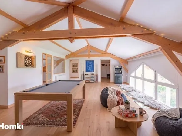Propriété familiale T11 de 306.89 m²